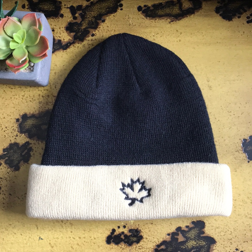 Thinsulate Canada Toque